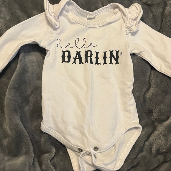 13-Piece Baby Girl Clothing Bundle size 3-6 months - Picture 9 of 16